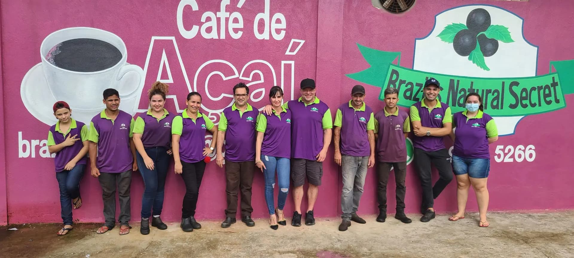 The founders at the Dripssai factory in Pará